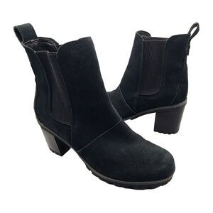 UGG Hazel Chelsea Ankle Boots Black Suede Chunky Heel Lug Waterproof Sz 9.5